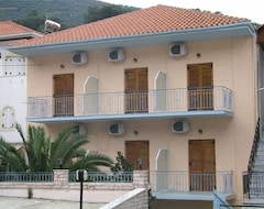 Hotel Pension Alexandra (Parga, Greece)