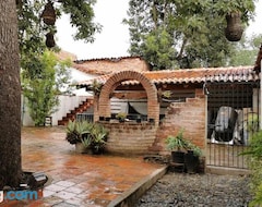 Hotel Casa I. Madero (Tapalpa, Meksiko)