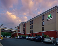 Holiday Inn Express Fairfax-Arlington Boulevard, An Ihg Hotel (Fairfax, Sjedinjene Američke Države)