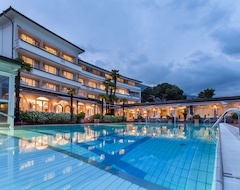 Khách sạn Parkhotel Delta Wellbeing Resort (Ascona, Thụy Sỹ)