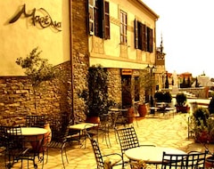 Khách sạn Marelia Hotel (Polygyros, Hy Lạp)
