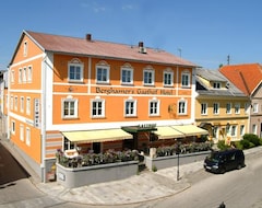 Hotel Berghamer's Gasthof (Neukirchen am Walde, Austria)