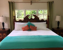 Hotelli KikiWitz Resort (Belmopan, Belize)