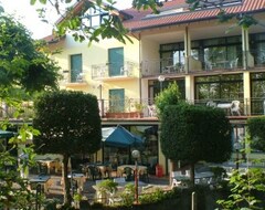 Khách sạn Madonna Della Neve (Pettenasco, Ý)