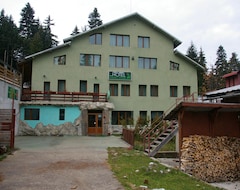 Hotel Forest Star on the Ski Slope (Borovets, Bulgaria)