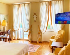 Khách sạn La Vittoria Rooms & Suites (Garda, Ý)