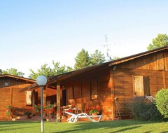Tüm Ev/Apart Daire Chalet with private pool and large garden, in the hills surrounded by forests (Città di Castello, İtalya)