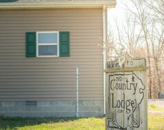 Entire House / Apartment The Country Lodge-southern Illinois Getaway (Carmi, USA)