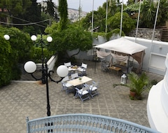 Hotel Pyrgos of Mytilene (Midilli, Yunanistan)