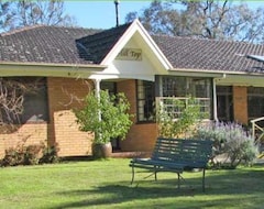 Nhà trọ Hill Top Country Guest House (Rothbury, Úc)