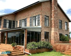 Toàn bộ căn nhà/căn hộ Mission House (Howick, Nam Phi)