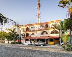 Oyo Hotel Posada Santiago (Manzanillo, Mexico)