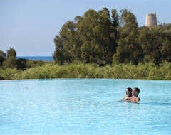 Hotel Veridia Resort Sardinia, a member of Radisson Individuals (Domus de Maria, Italien)