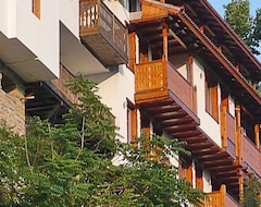 Khách sạn JoanAsen (Veliko Tarnovo, Bun-ga-ri)