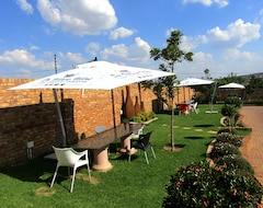 Khách sạn Da Village Villas (KwaMhlanga, Nam Phi)