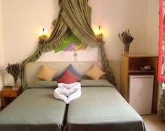 Kiniras Traditional Hotel (Paphos, Cyprus)