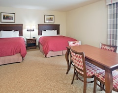 Hotel Country Inn & Suites by Radisson, Nevada, MO (Nevada, USA)