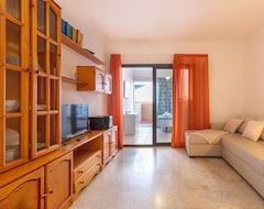 Casa/apartamento entero Holiday Apartment Edificio Apolo With Terrace & Air Conditioning; Street Parking Available (Sabinillas, España)