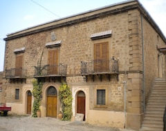 Khách sạn IL Casale 1882 (Reitano, Ý)