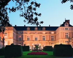 Château Hotel (Maulévrier, France)
