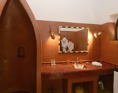 Khách sạn Riad Pachavana (Marrakech, Morocco)