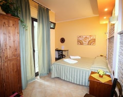 Bed & Breakfast Ines bed and breakfast & Apartments (Giardini-Naxos, Italien)