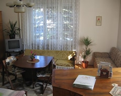 Cijela kuća/apartman Csaladi Vendeghaz (Eger, Mađarska)