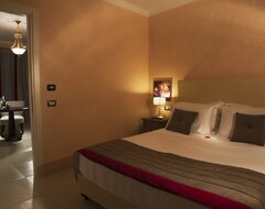 Khách sạn L'Araba Fenice Hotel & Resort (Altavilla Silentina, Ý)