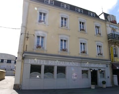 Hotel Le Moderne (Sainte-Anne-d'Auray, France)