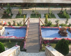 Khách sạn Koustenis Village (Dimitsana, Hy Lạp)