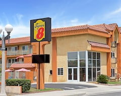 Hotel Super 8 Cypress Buena Park Area ex. Quality Inn & Suites Cypress (Cypress, USA)