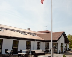 Khách sạn Strandhotel Klitrosen (Fjerritslev, Đan Mạch)