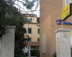 Khách sạn Tirrenia (Rome, Ý)