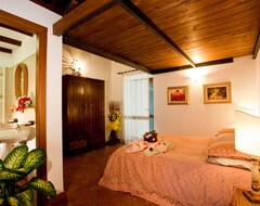 Hotel Agriturismo Colle Tocci (Subiaco, Italy)