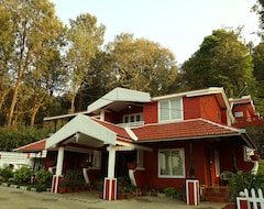Hotel Velus Resort (Nilgiris, India)