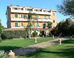 Hotel Mediterraneo (Baunei, Italy)