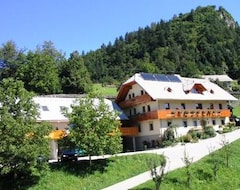 Otel Mulej (Bled, Slovenya)