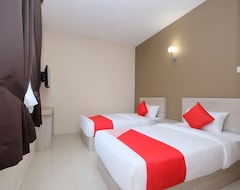Khách sạn Super Oyo 43935 Mancalin Hotel (Kuala Kemaman, Malaysia)
