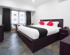 Khách sạn Capital O 60304 Hotel Prince (Kottayam, Ấn Độ)