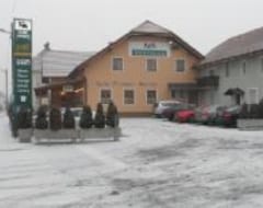 Khách sạn Beno (Starše, Slovenia)