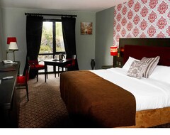 Khách sạn Burren Atlantic Hotel and Holiday Village (Ballyvaughan, Ai-len)