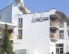 Khách sạn Hotel Ralitsa (Albena, Bun-ga-ri)