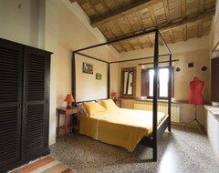 Casa rural Locanda Nemorosa (Montecarotto, Ý)