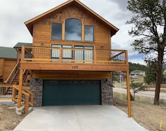 Brand New Luxury Cabin Next To Stanley Hotel And 1 Bock From Downtown (Estes Park, USA)