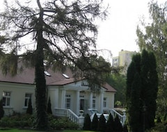Khách sạn Dworek (Rzeszów, Ba Lan)