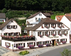 Khách sạn Gasthof Friedrich (Bad Berneck, Đức)