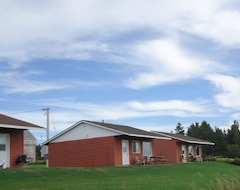 Entire House / Apartment Lighthouse Cottages (Port Hood, Canada)