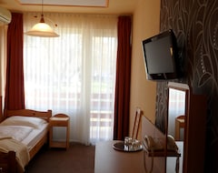 Hotel Nereus Park (Balatonalmádi, Hungría)