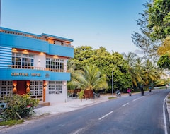 Khách sạn Fuvahmulah Central Hotel (Fuvahmulah, Maldives)