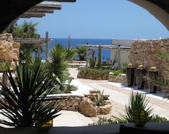 Resort/Odmaralište Hotel La Calandra (Lampedusa, Italija)